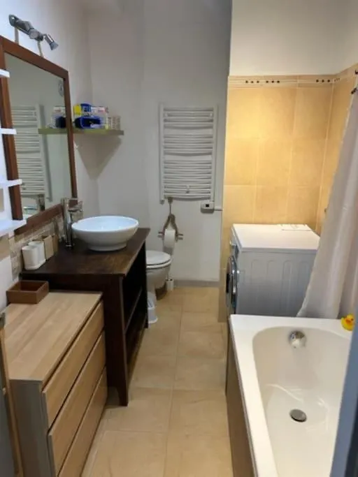 Appartement Familial Entre Cannes Et Juan-Les-Pins Vallauris 0*,
